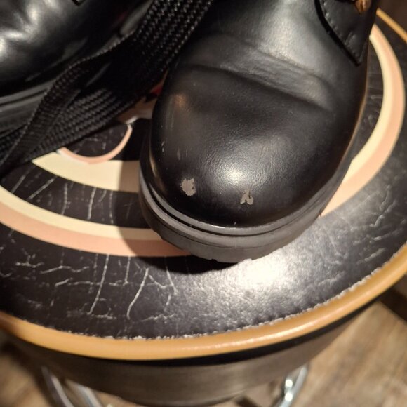 Tommy Hilfiger boots - Picture 5 of 15